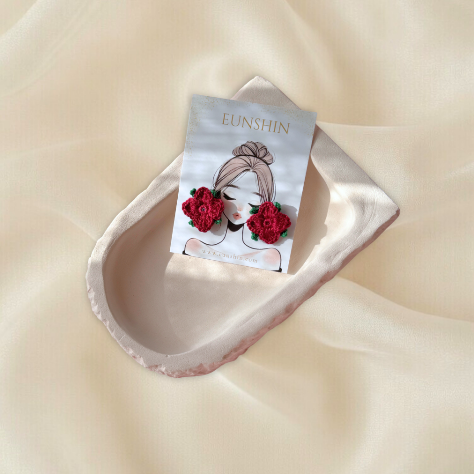 Dantel İpi El Örgüsü Çiçek Küpe – Handmade Kadın Küpe