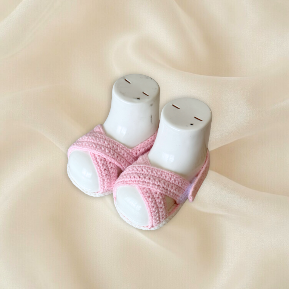Kız Bebek El Örgüsü Sandalet – Yazlık Örgü Bebek Ayakkabısı