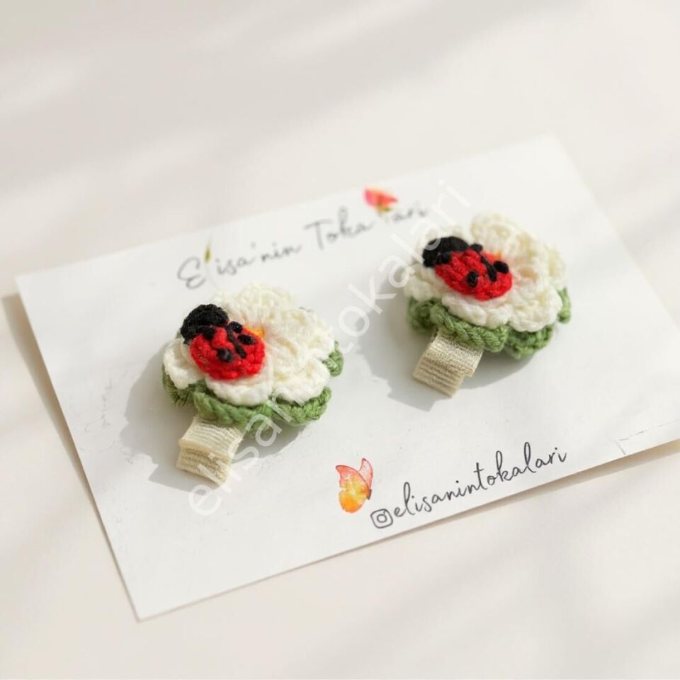DAISY LADYBUG HAIR CLIP