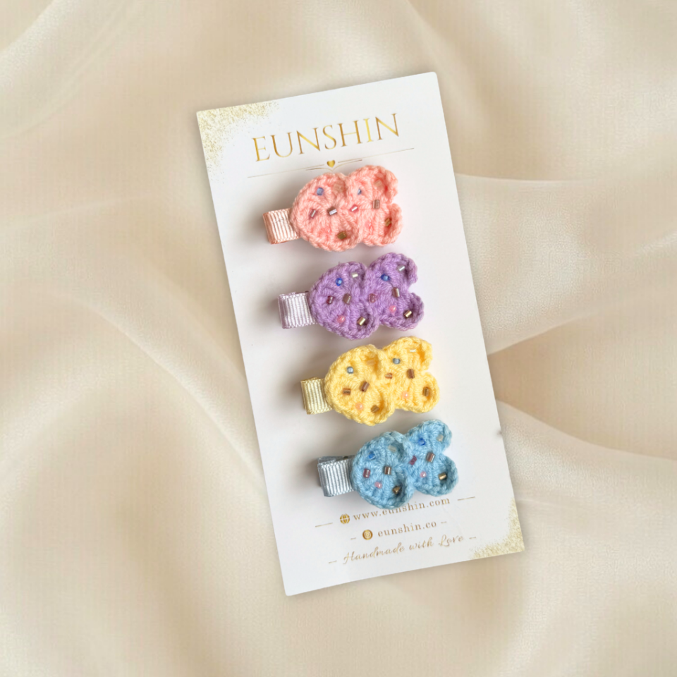 Boncuk Detaylı Kalp Klips Toka 4,5 cm – El Yapımı Bebek & Çocuk Saç Aksesuarı | EUNSHIN