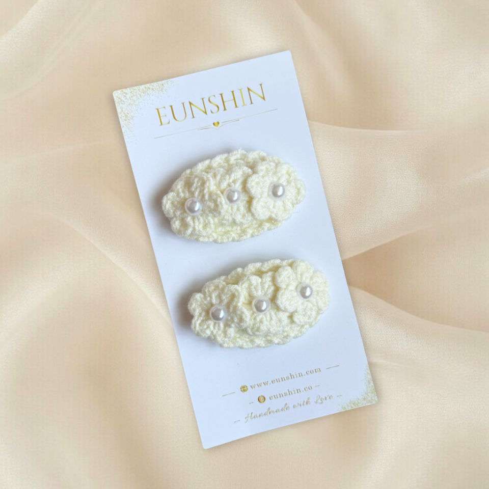 İnci Detaylı Papatya Örgü 5cm Çıtçıt Toka