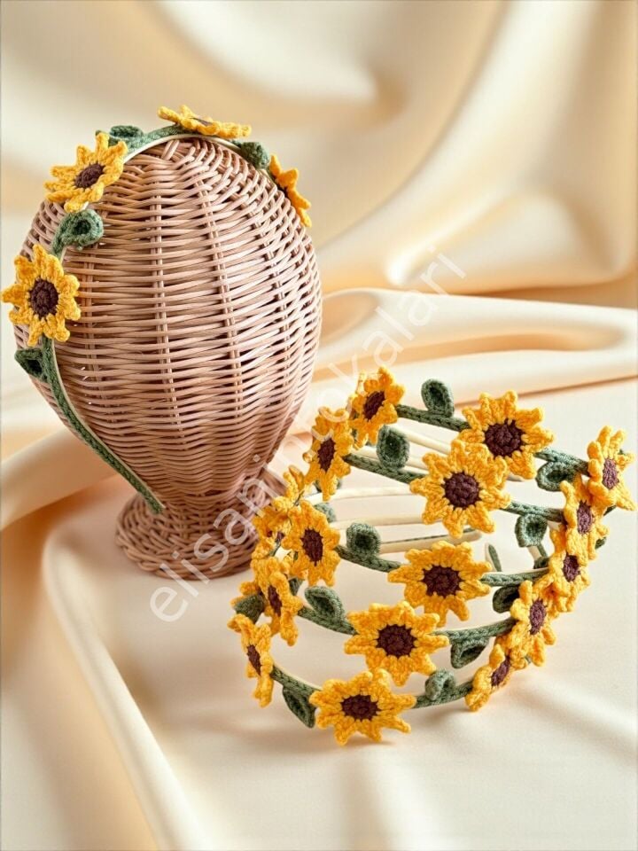 Ayçiçeği Desenli El Yapımı Taç – Çocuk & Yetişkin Uyumlu Örgü Saç Aksesuarı