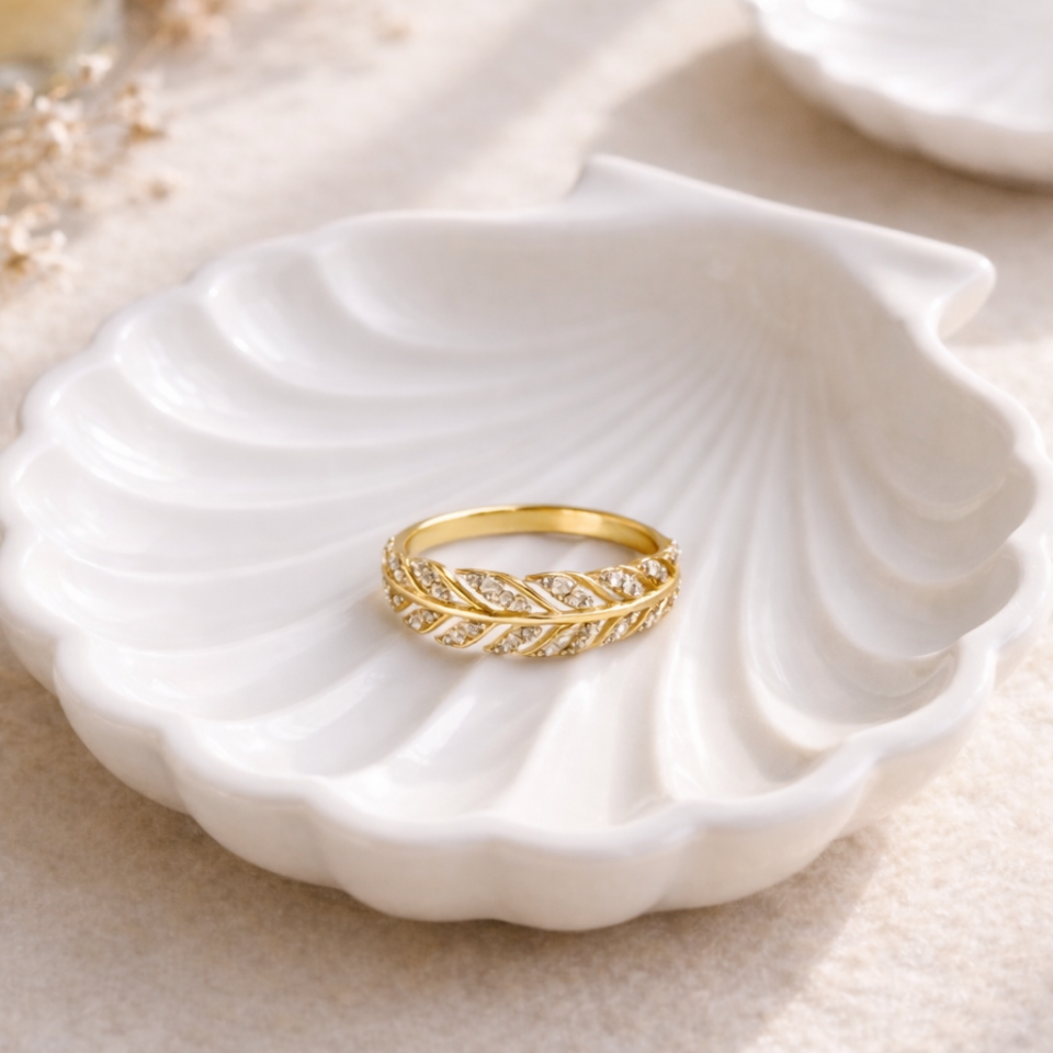 Yaprak Formlu Zirkon Taşlı Ayarlanabilir Çelik Yüzük