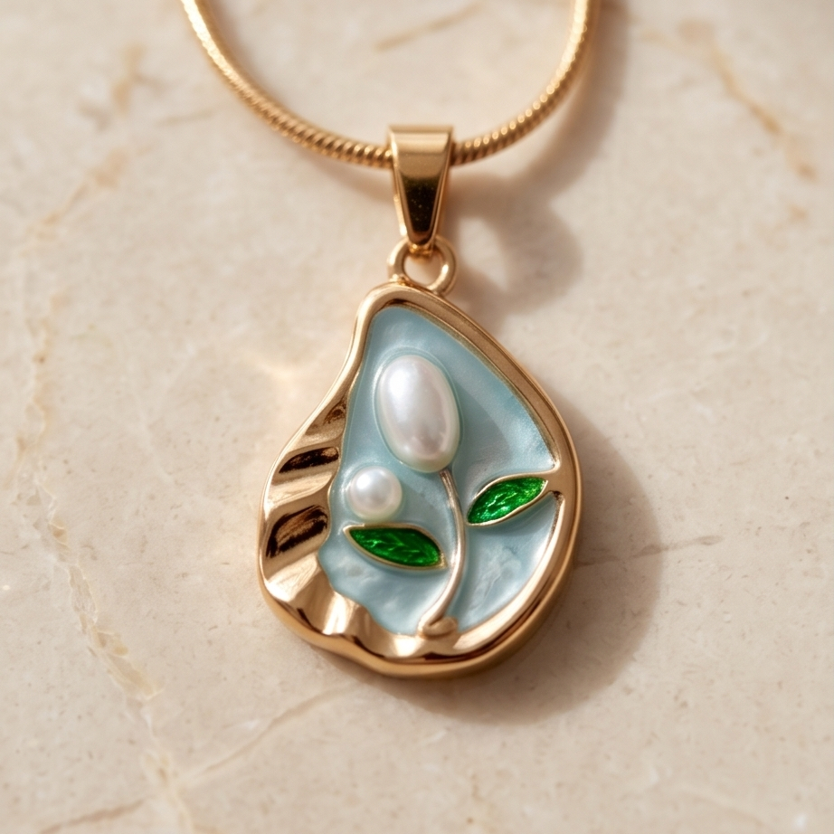 Luna Pearl Leaf Çelik Kolye