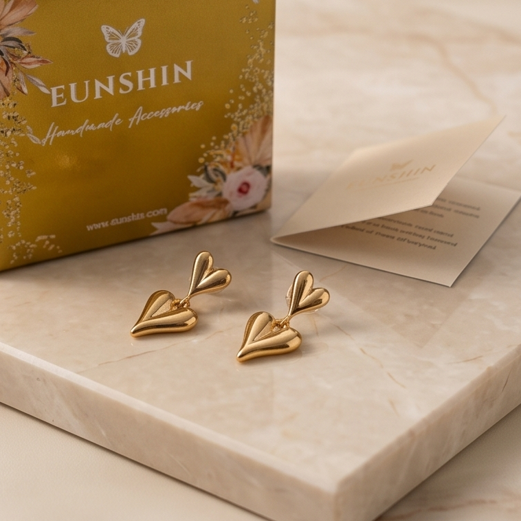 Modern Heart Stud Küpe • Premium Line