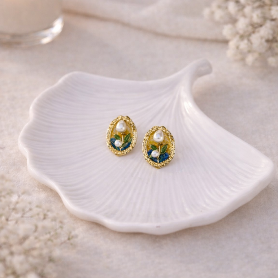 İncili Mineli Küpe | Pirinç Üzeri Gold Kaplama Vintage Küpe