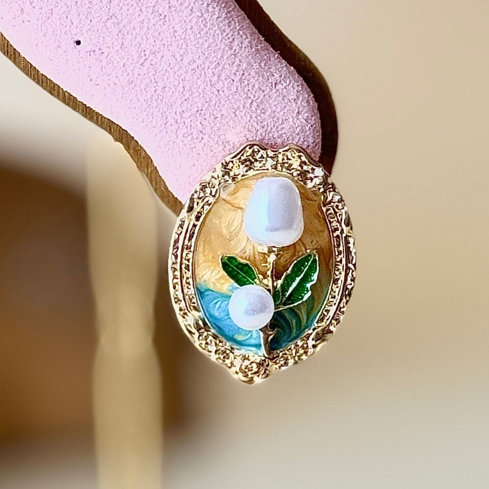 İncili Mineli Küpe | Pirinç Üzeri Gold Kaplama Vintage Küpe