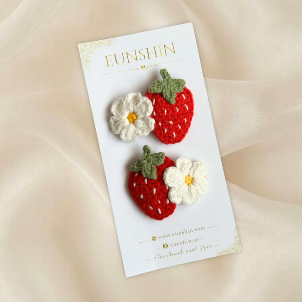 Çilek Figürlü Çıt Çıt Toka 5 cm – El Yapımı Meyveli Saç Aksesuarı