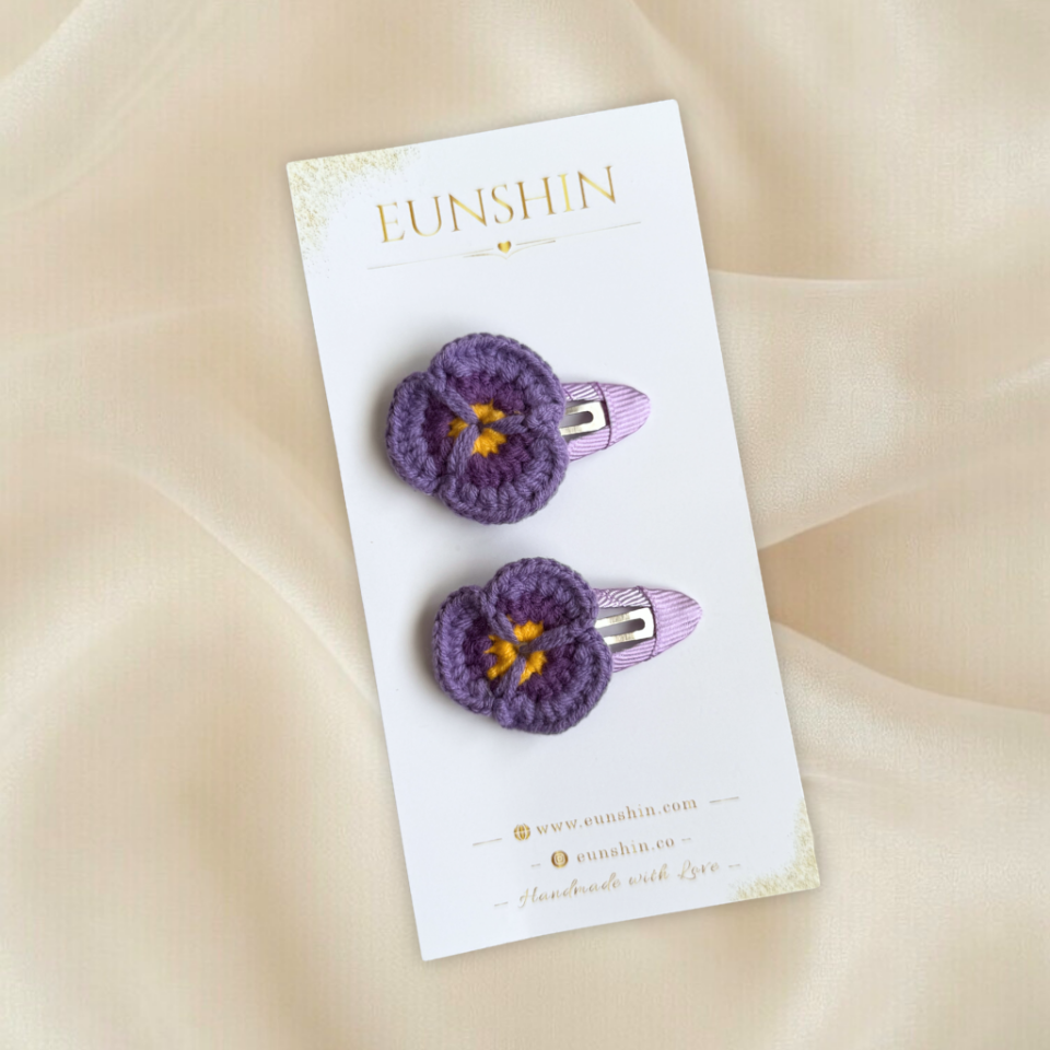 Mor Menekşe Çıt Çıt Toka 5 cm – El Yapımı Zarif Saç Aksesuarı