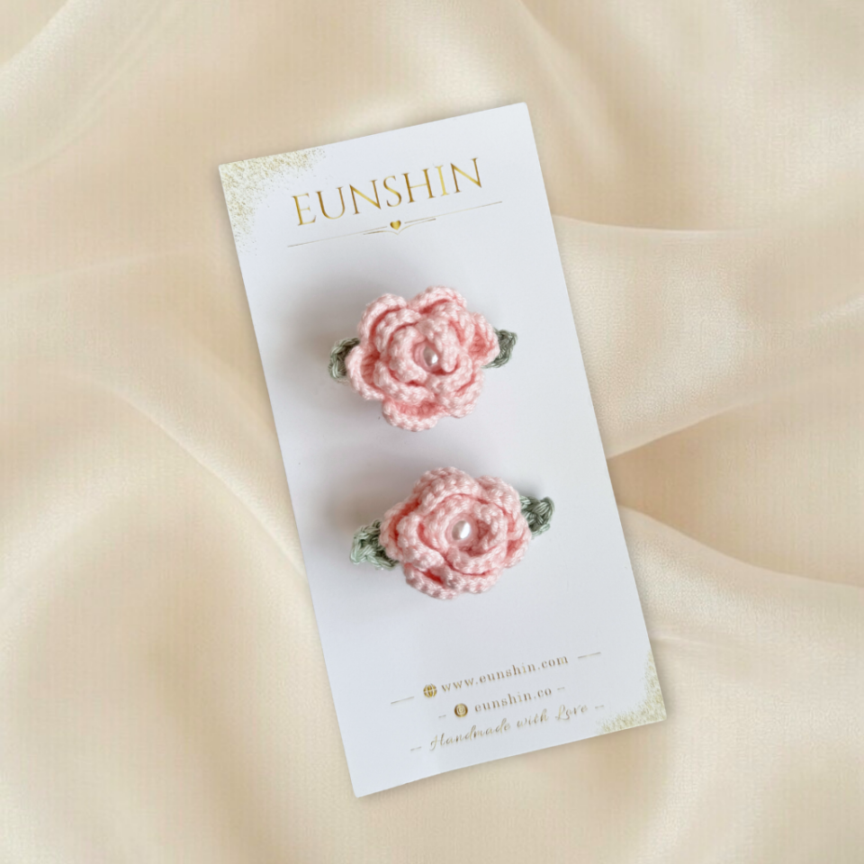 Minik Gül Klips Toka – El Yapımı Vintage Saç Tokası (4,5 cm)