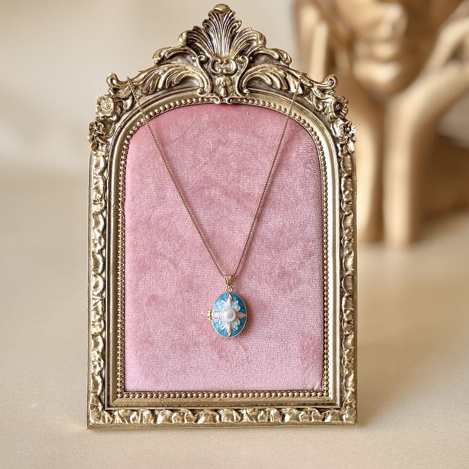 Çelik Madalyon Kapaklı Kolye