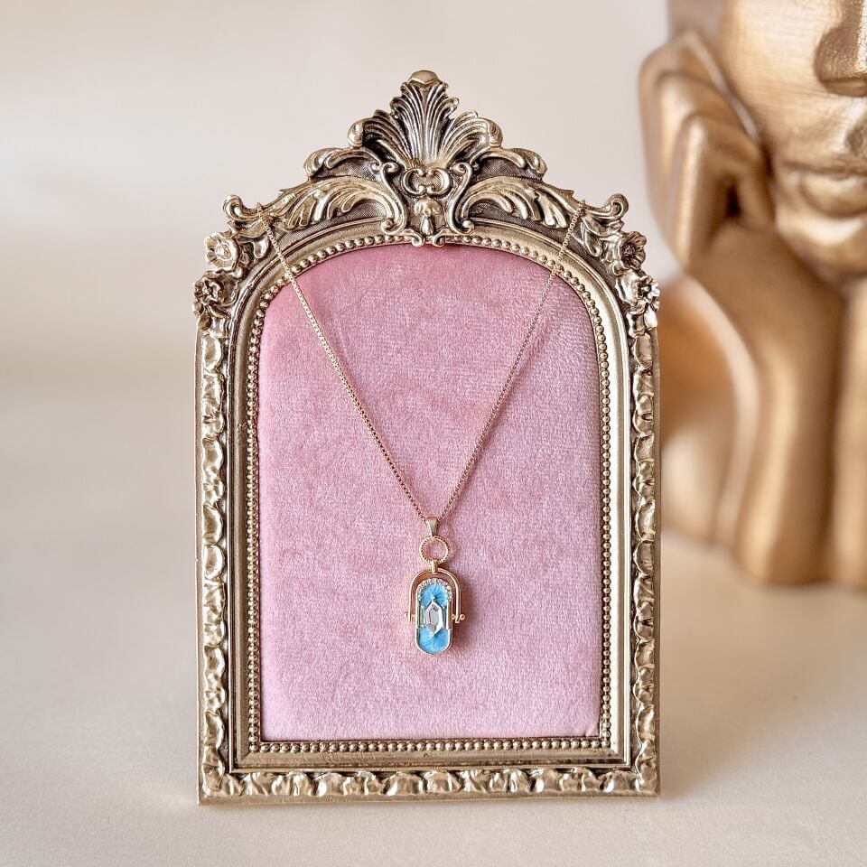 Dönen Taşlı Madalyon Kolye Mavi