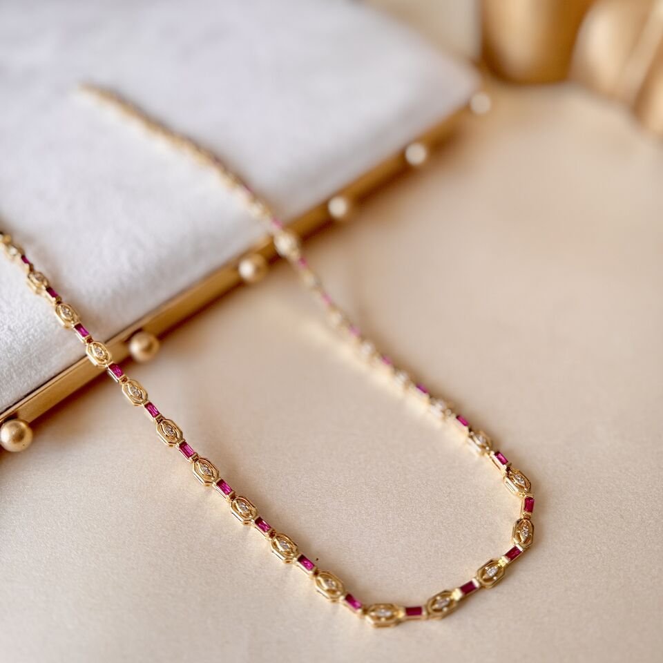 Zirkon Taşlı Fuşya Detay Gold Kolye