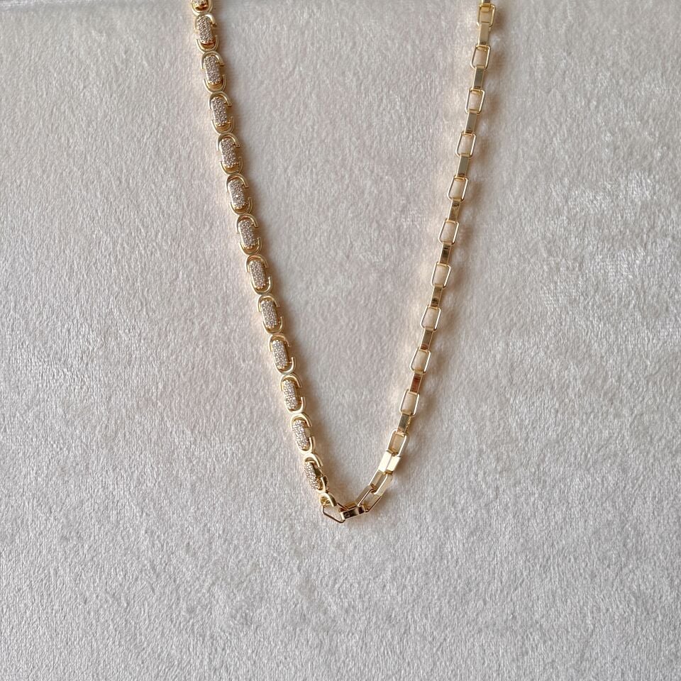 Zirkon Taş Detaylı Kombin Zincir Gold Kolye