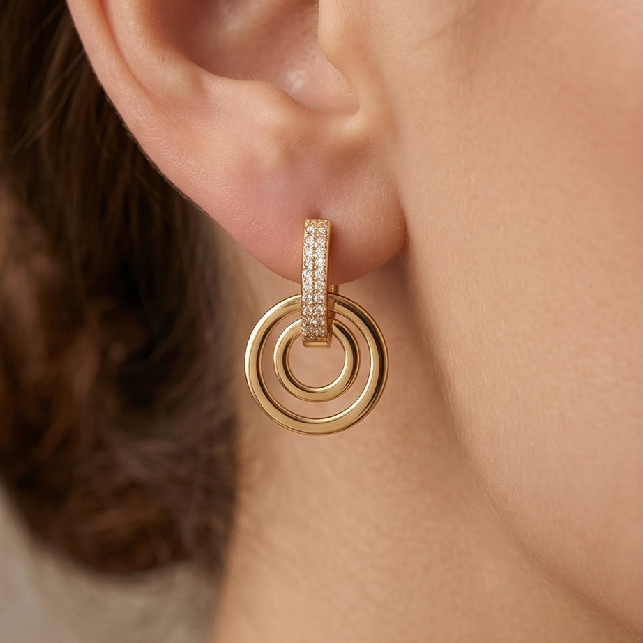 Spiral Glow Halka Küpe • Kararmaz