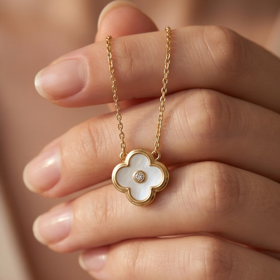 Lunelle Clover Kolye • Premium Line