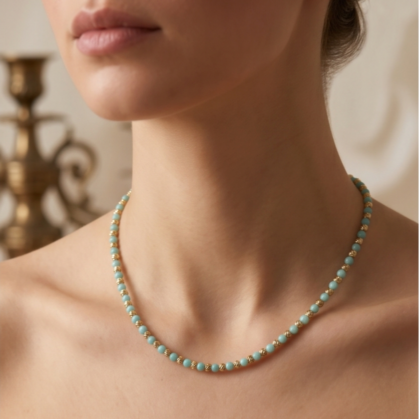 Pastel Sedef Taşlı Gold Kolye